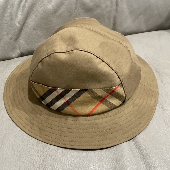 Vintage Burberry hat - Picture 3 of 4